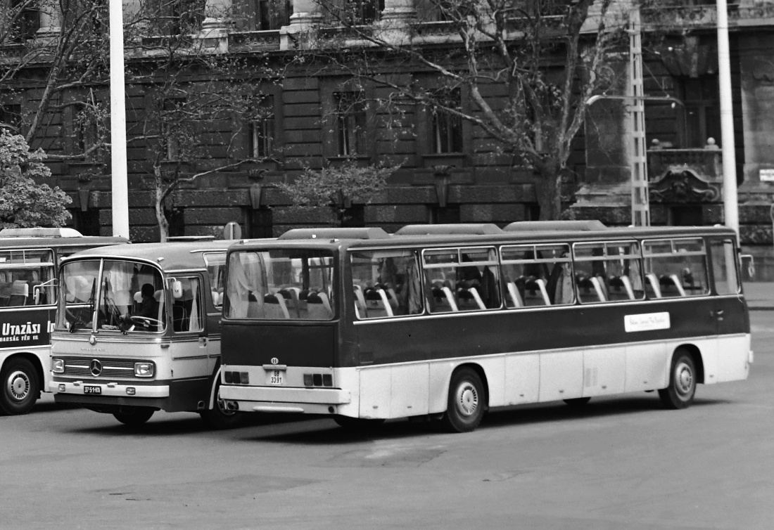 Hungary, other, Ikarus 250.12 # GB 33-91