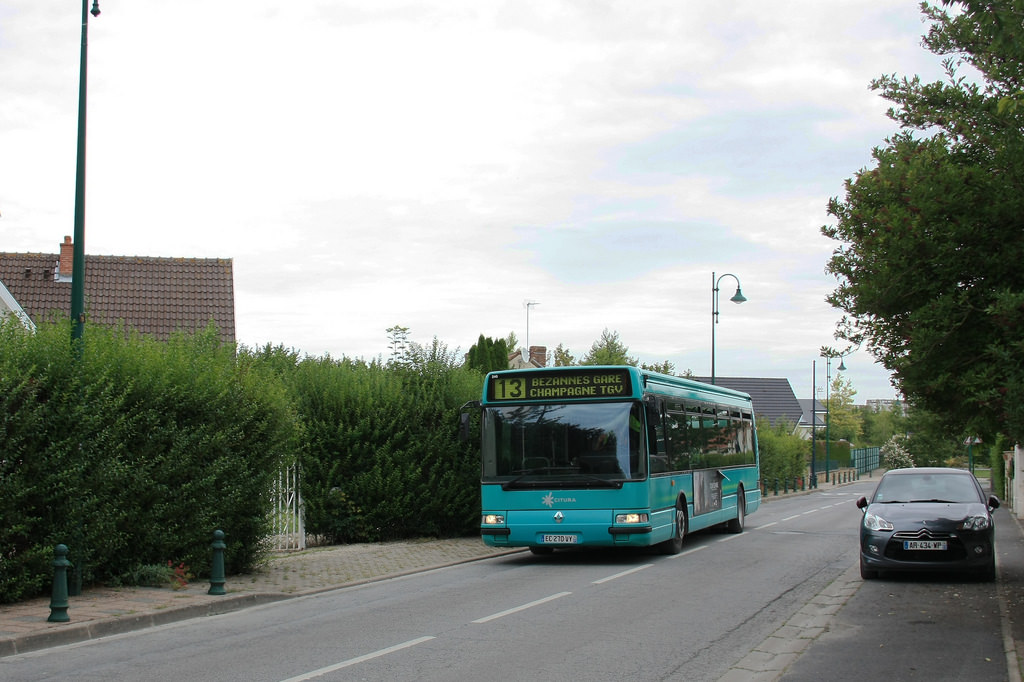 Châlons-en-Champagne, Irisbus Agora S # 240