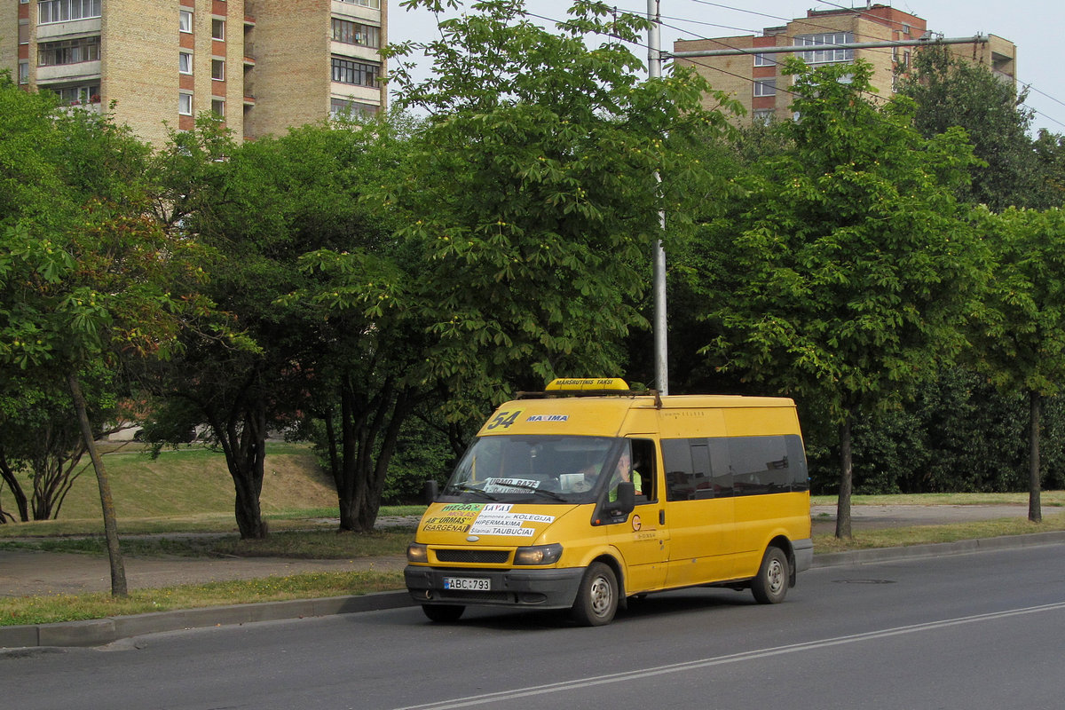 Kaunas, Ford Transit 85T300 č. ABC 793