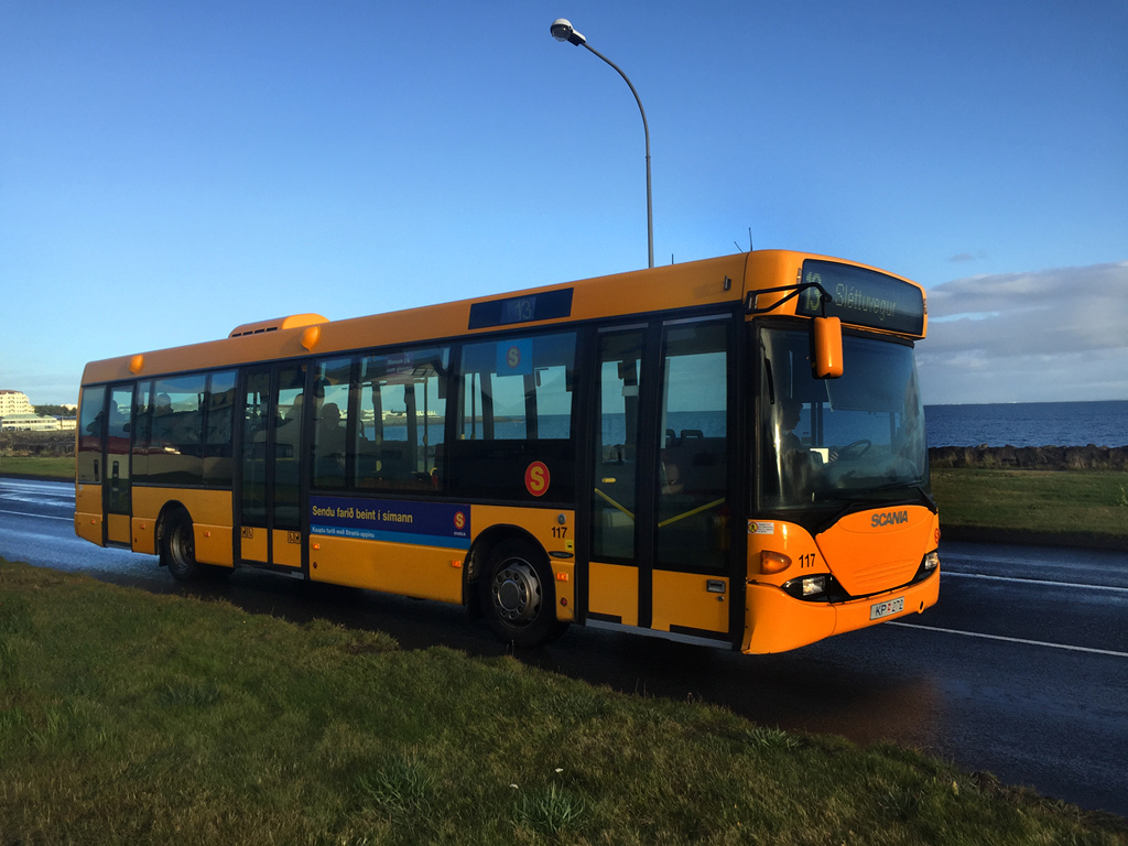 Reykjavík, Scania OmniLink CL94UB 4X2LB # 117