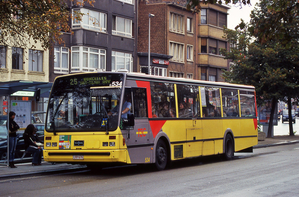 Liège, Van Hool A500 No. 5534