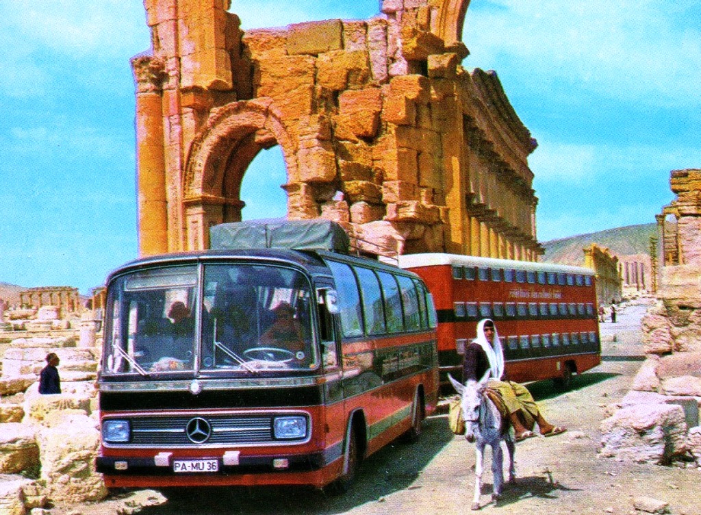 Passau, Mercedes-Benz O303 # PA-MU 36