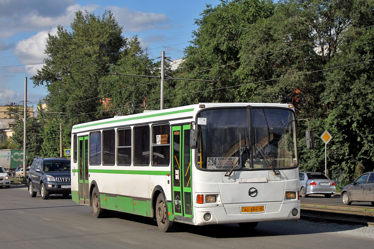 Kemerovo, LiAZ-5256.36-01 nr. 40244