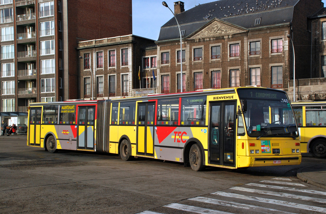 Liège, Van Hool AG700 No. 5748