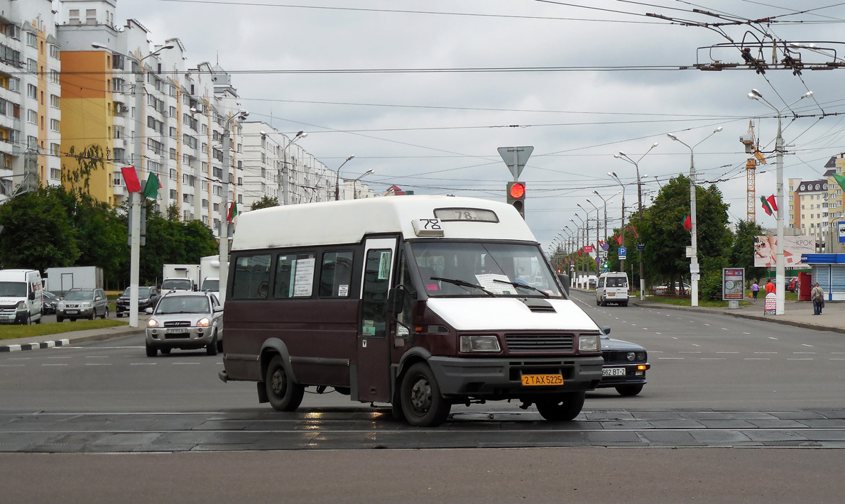 Vitebsk, IVECO TurboDaily 35-12 # 2ТАХ5225