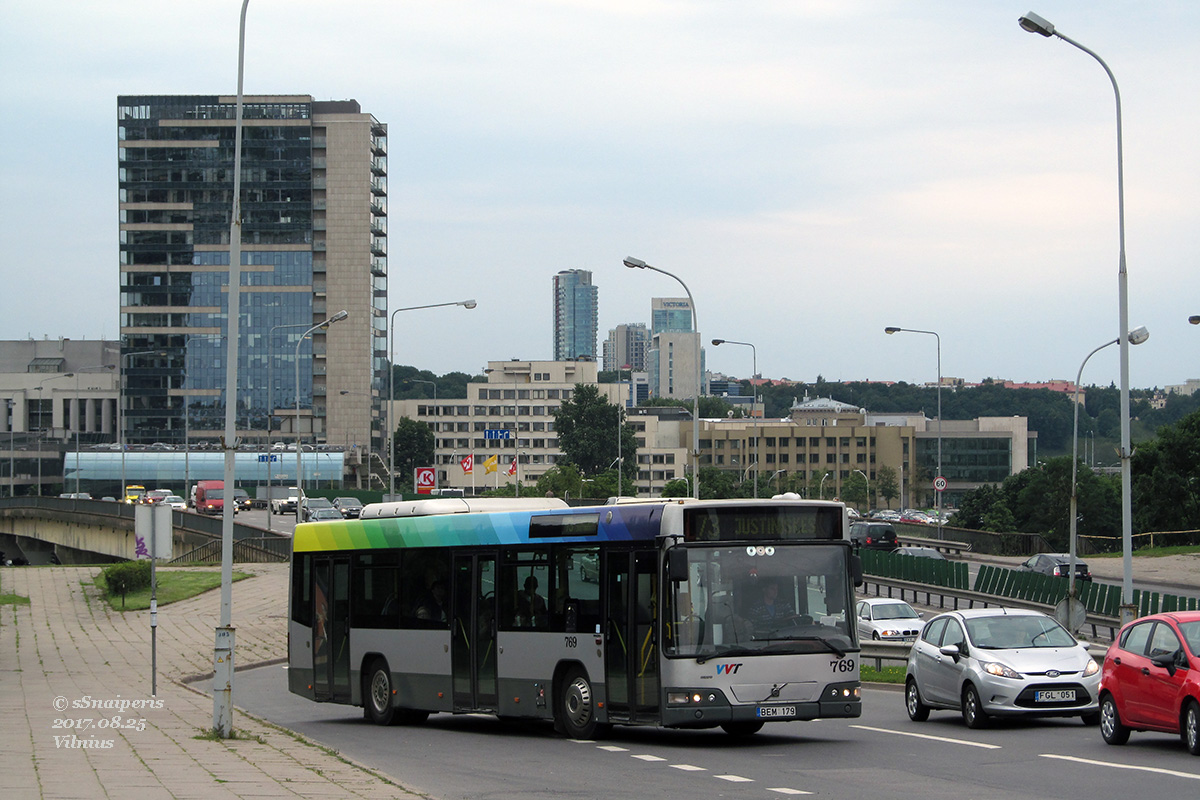 Vilnius, Volvo 7700 # 769