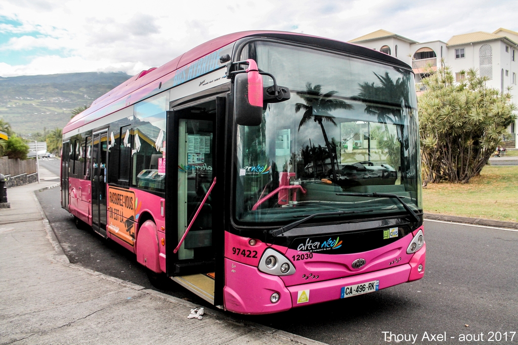 Saint-Pierre (Réunion), Heuliez GX327 Hybrid # 97422