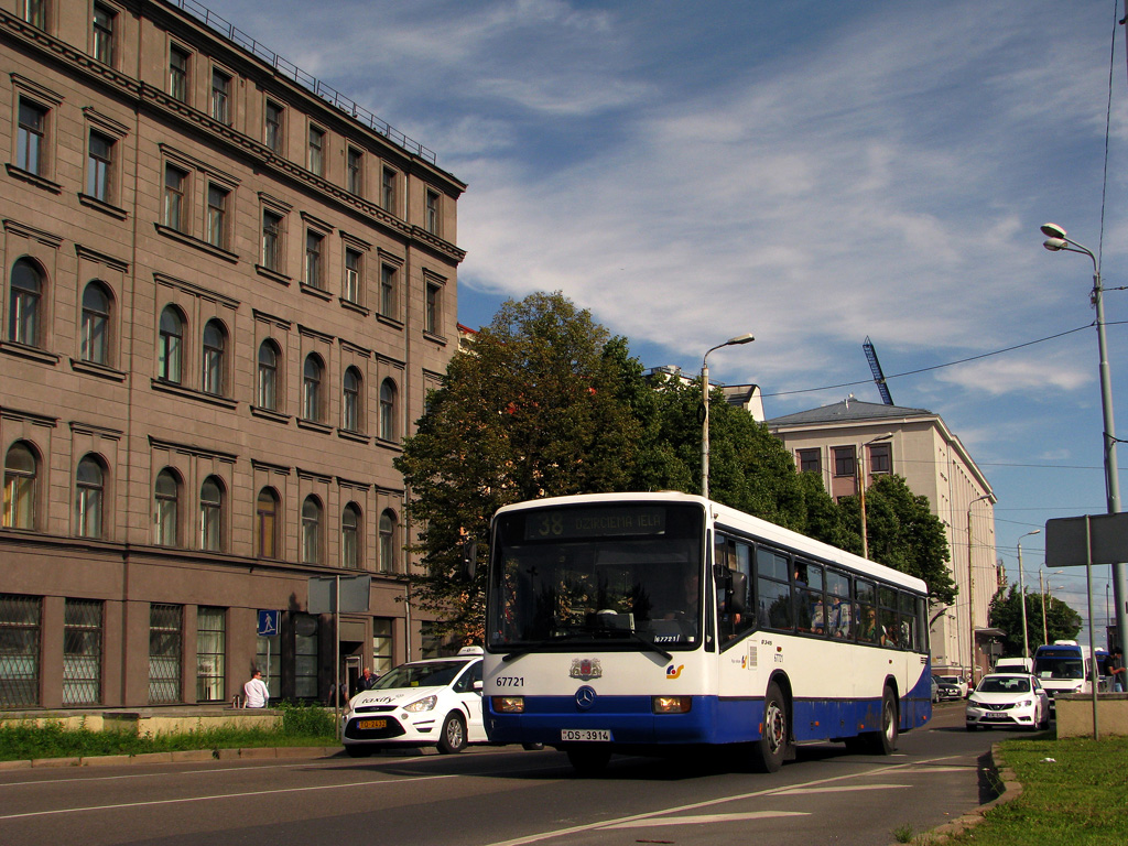 Riga, Mercedes-Benz O345 # 67721