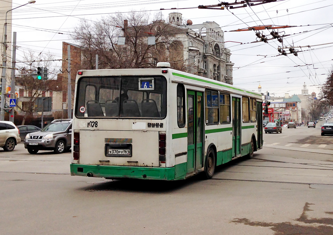 Rostov-on-Don, LiAZ-5256.25 # 1028