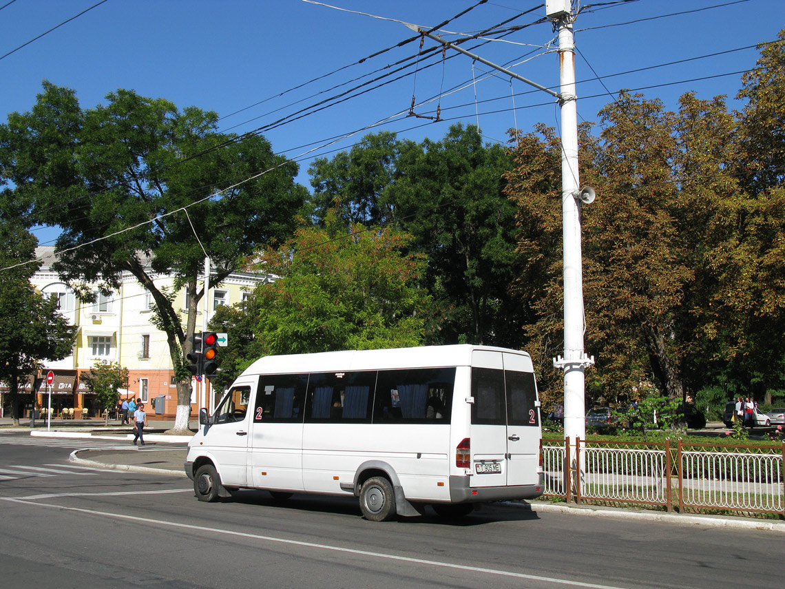 Tiraspol, Mercedes-Benz Sprinter 412D nr. Т 905 МЕ