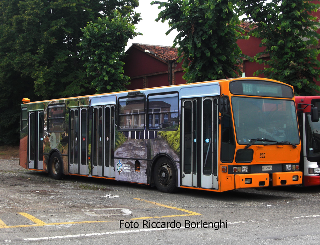 Piacenza, Inbus U 210 FT # 309