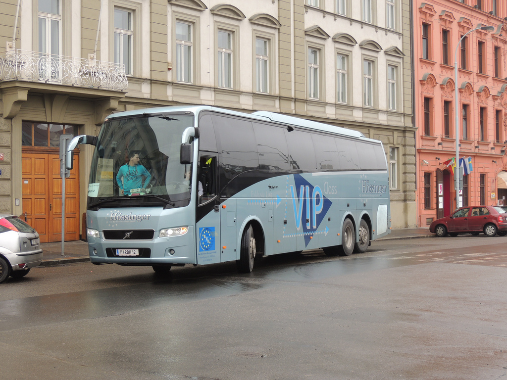 St. Pölten, Volvo 9900 # P-RBH 12