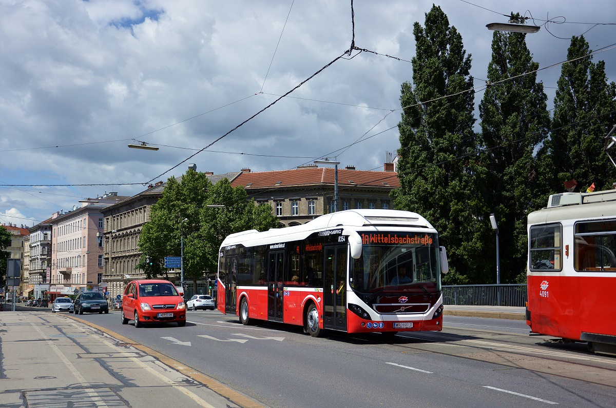 Wiedeń, Volvo 7900 Hybrid # 8354
