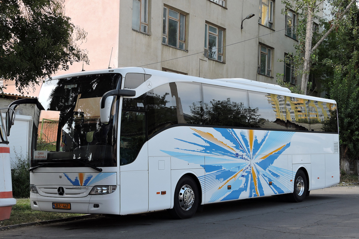 Chisinau, Mercedes-Benz Tourismo 15RHD-II №: JES 447