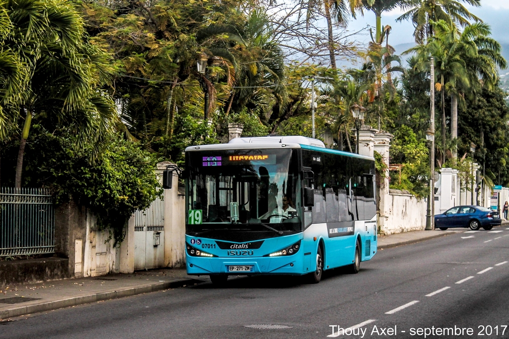 Saint-Denis (Réunion), Anadolu Isuzu Citibus # 07011