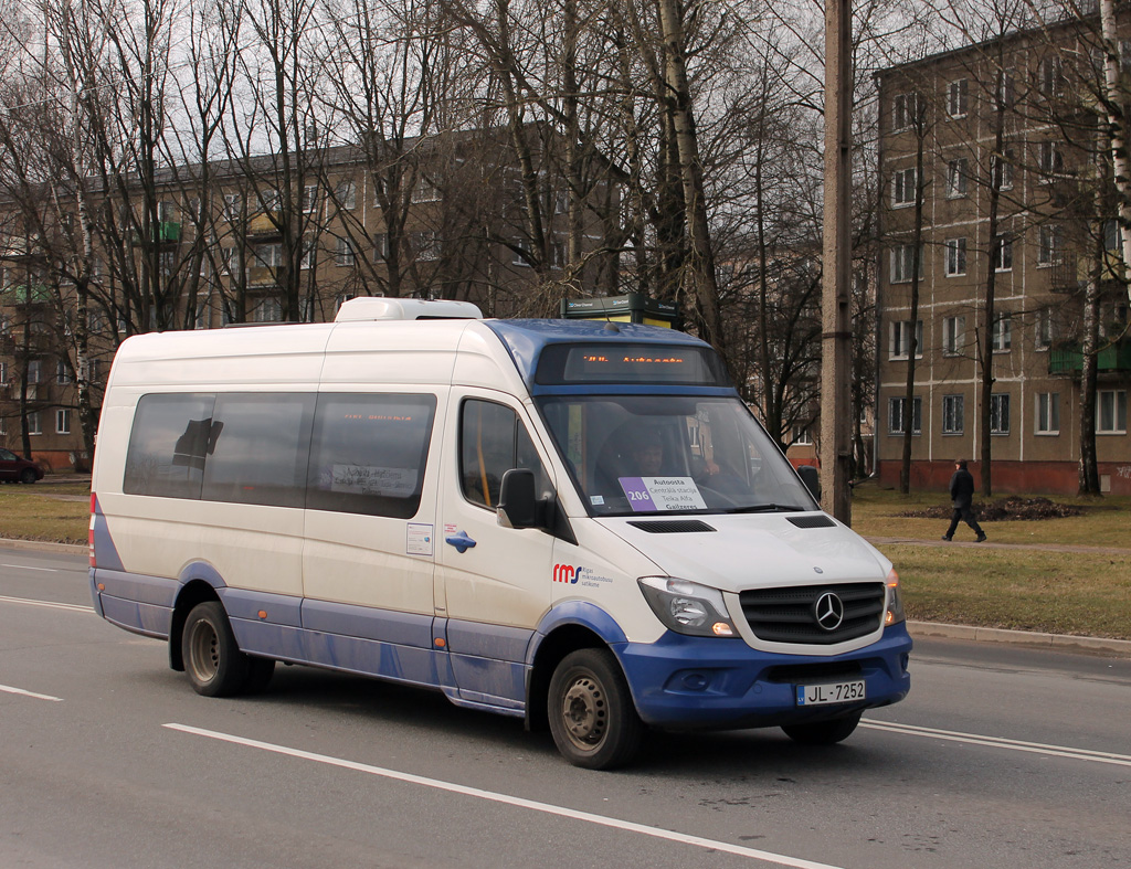 Riga, Universāls (MB Sprinter 513CDI) # M1074