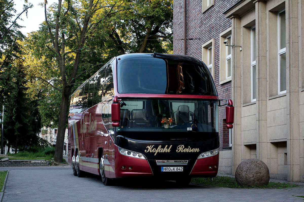 Rostock, Neoplan P15 N1217HDC Cityliner # HRO-K 842