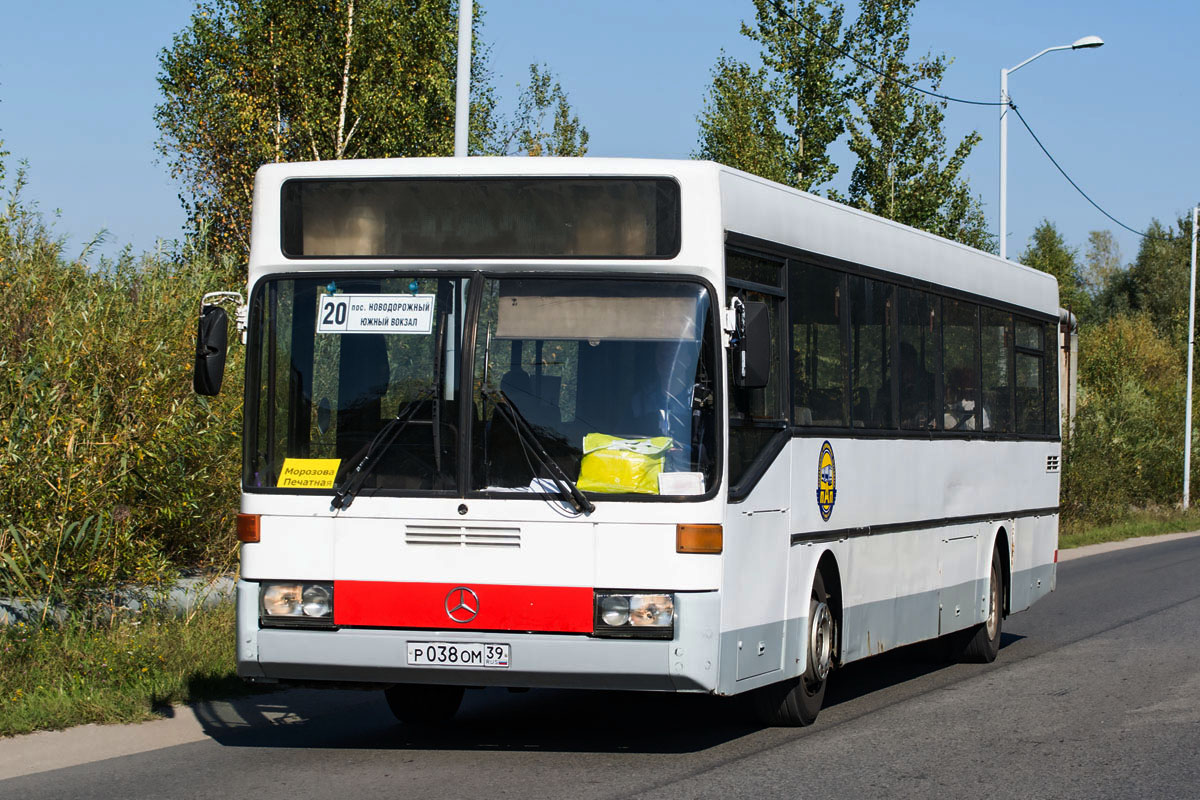 Kaliningrad, Mercedes-Benz O405 # 215