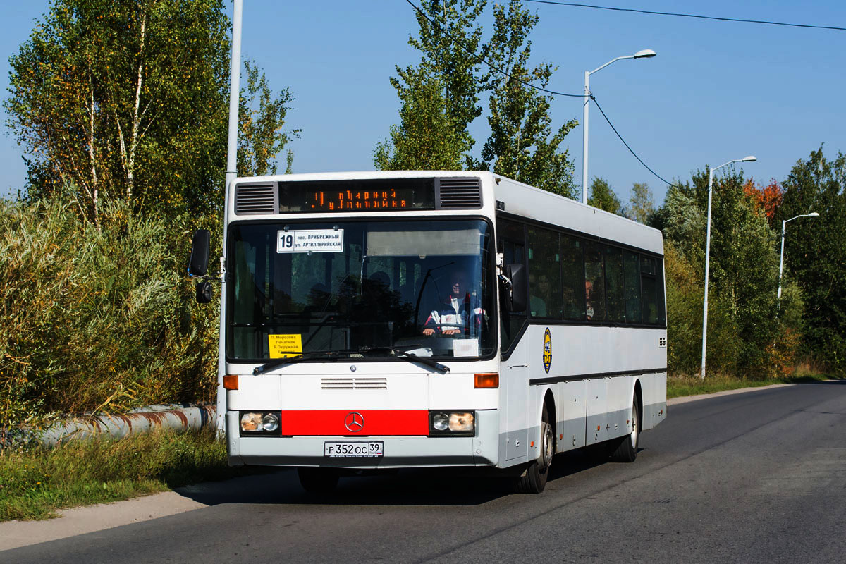 Kaliningrad, Mercedes-Benz O407 nr. Р 352 ОС 39