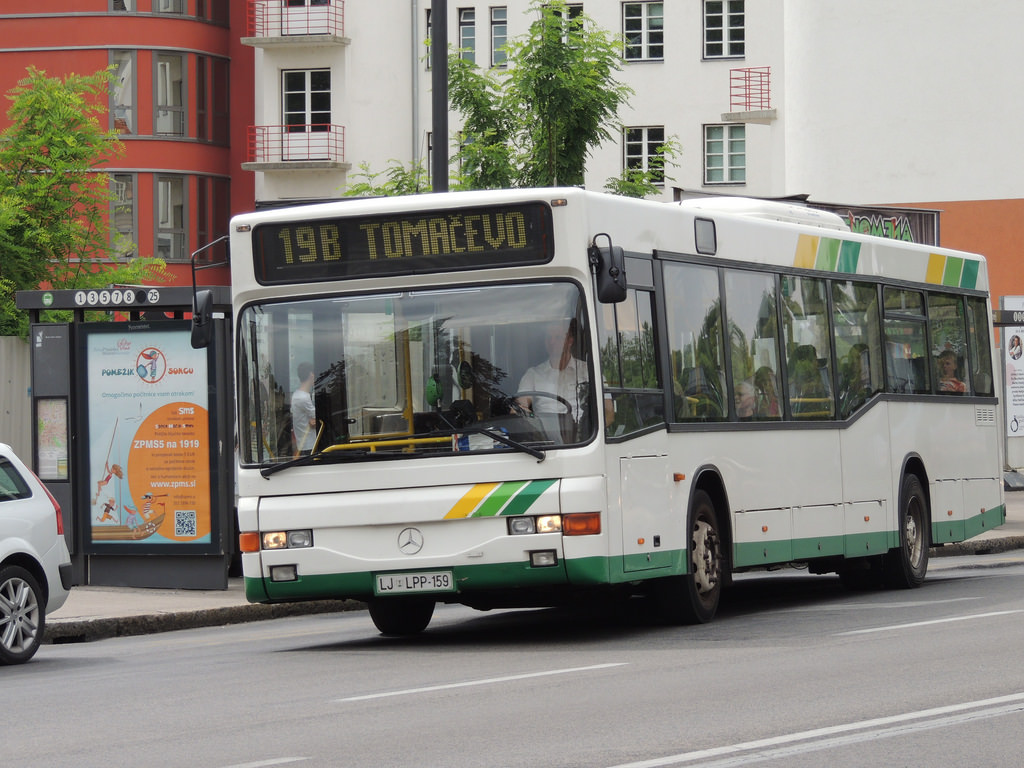 Ljubljana, Avtomontaža Mercedes-Benz O405N2 nr. 159