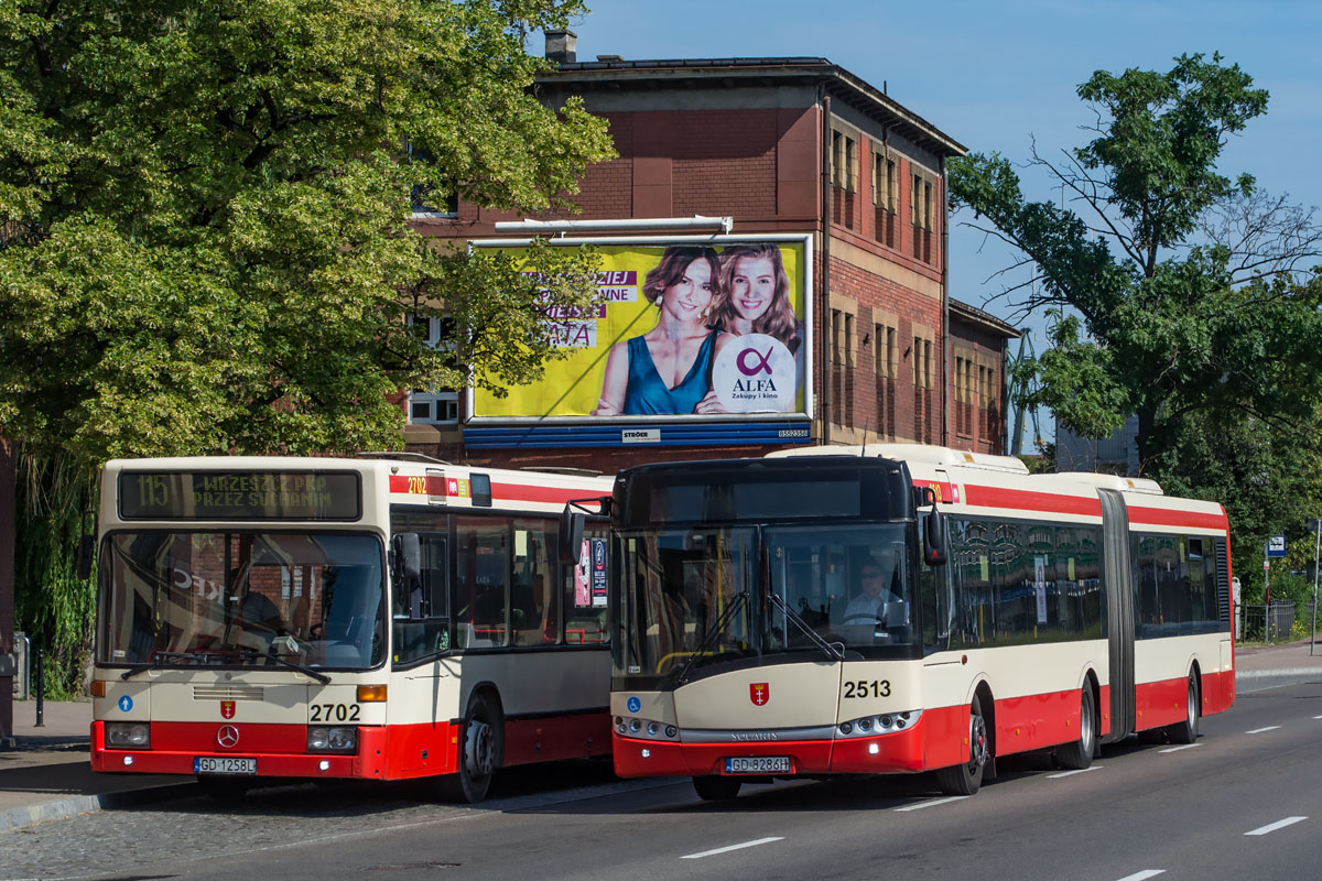 Gdańsk, Solaris Urbino III 18 # 2513; Gdańsk, Mercedes-Benz O405N2 # 2702
