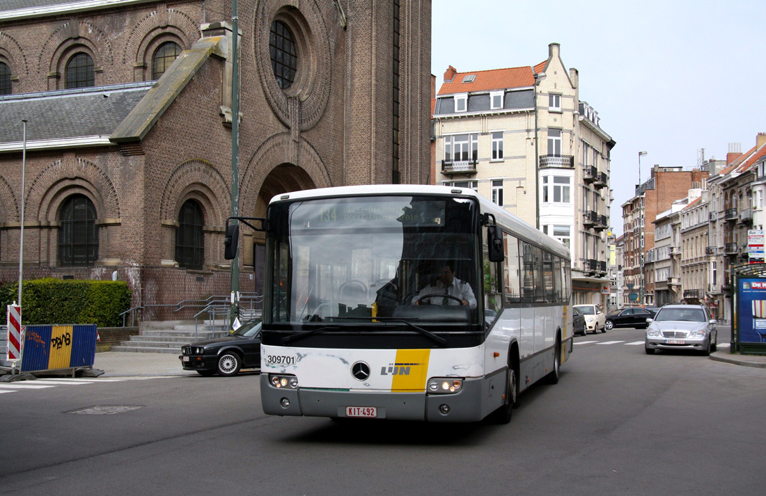 Bruselas, Mercedes-Benz O345 # 309701