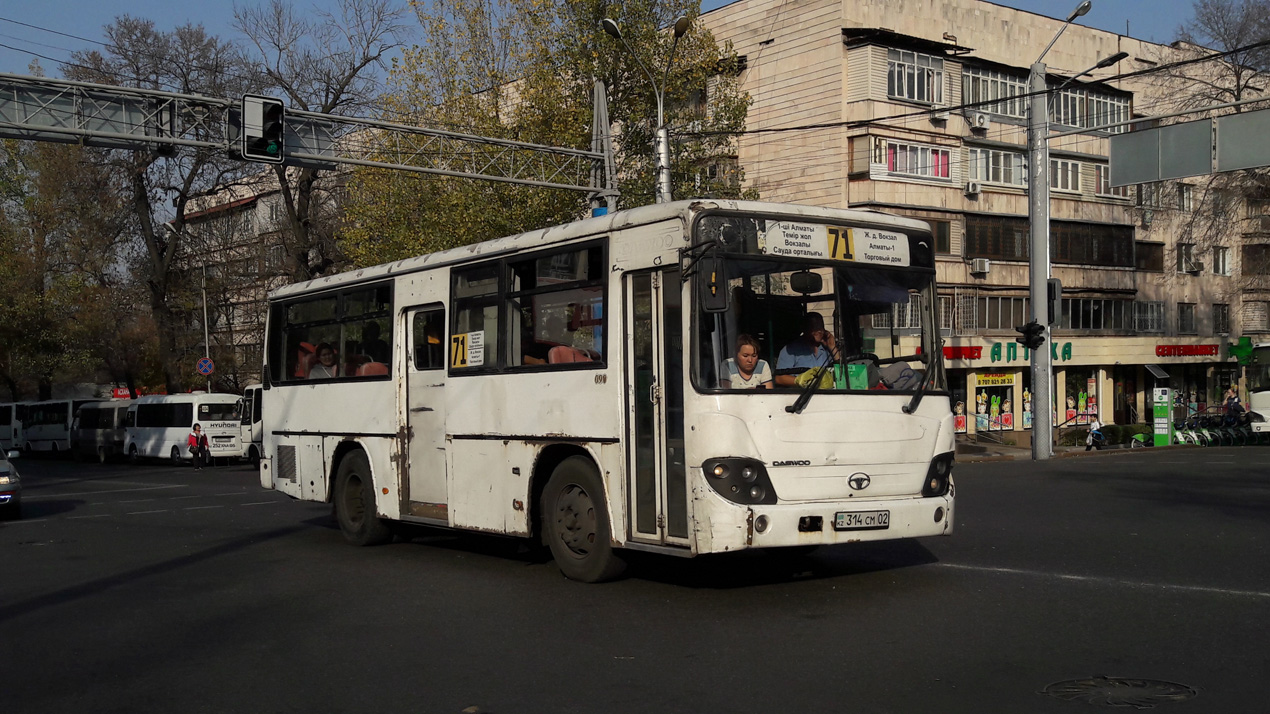 Almaty, Daewoo BS090 (СемАЗ) # 314 CM 02