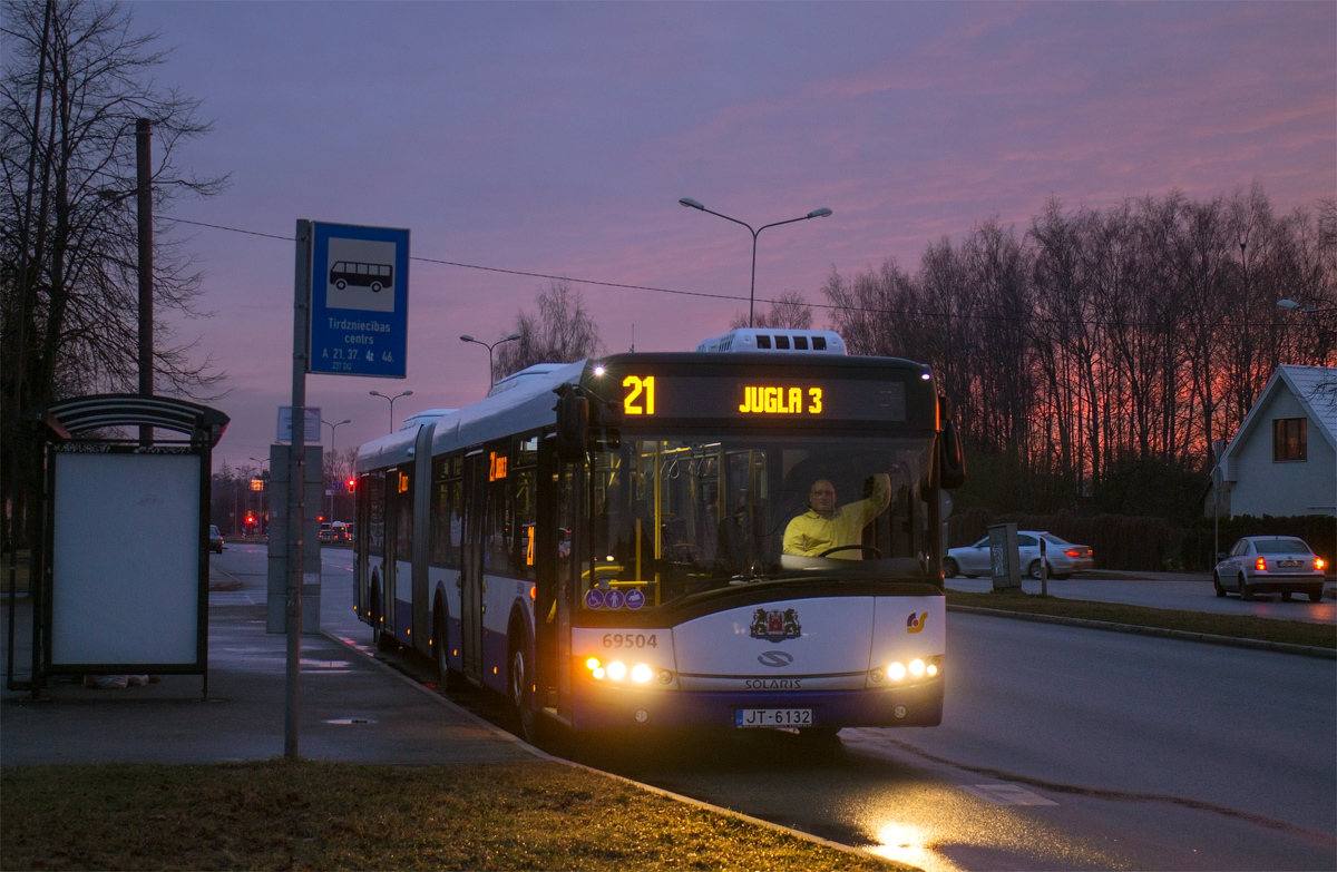 Riga, Solaris Urbino III 18 nr. 69504