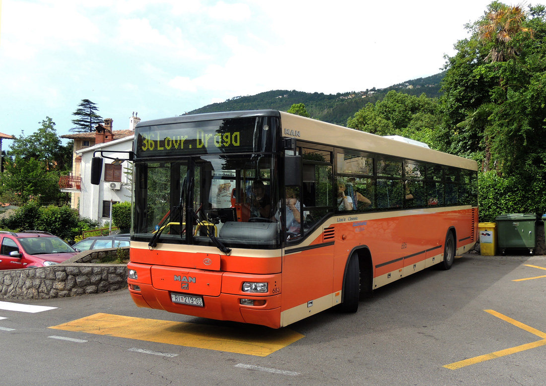 Rijeka, MAN A74 Lion's Classic SL283 № 686