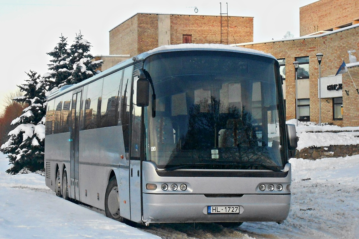 Riga, Neoplan N316/3KL Euroliner č. HL-1727