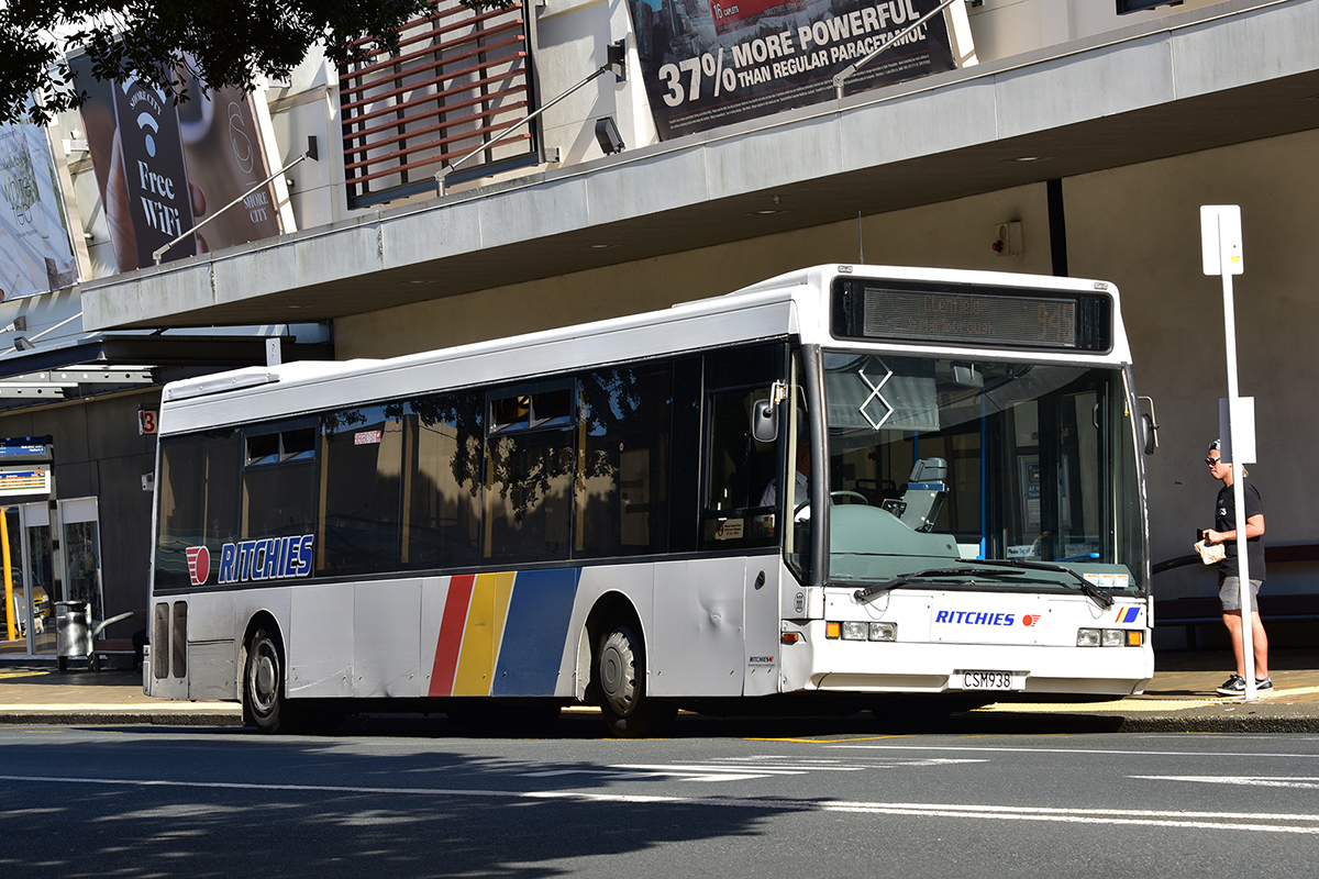 Christchurch, Optare Excel № 666