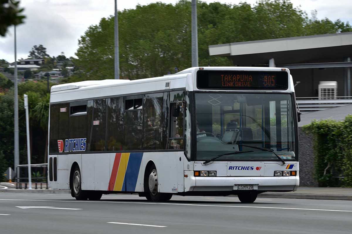 Christchurch, Optare Excel # 663