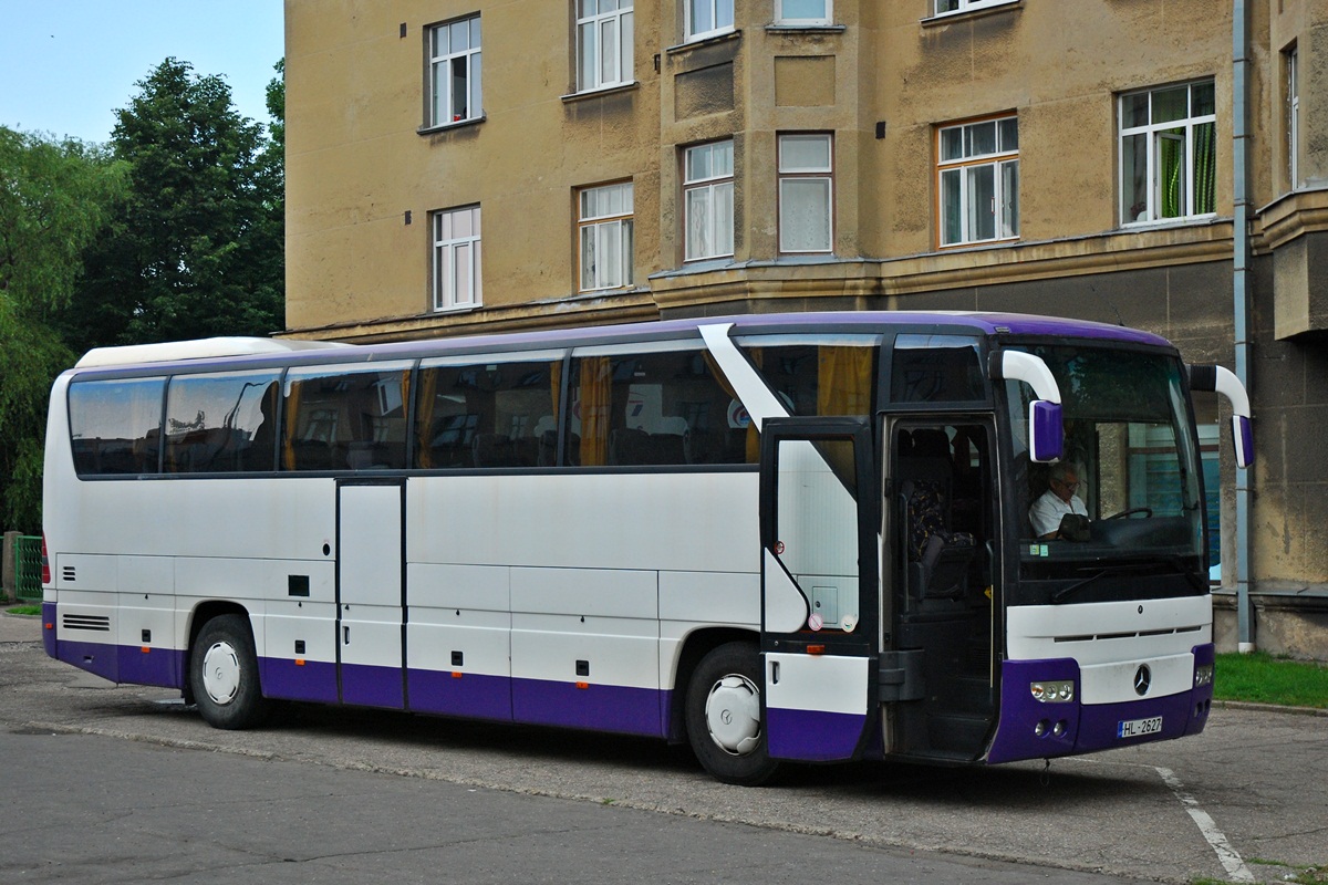 Riga, Mercedes-Benz O350-15RHD Tourismo I # HL-2627