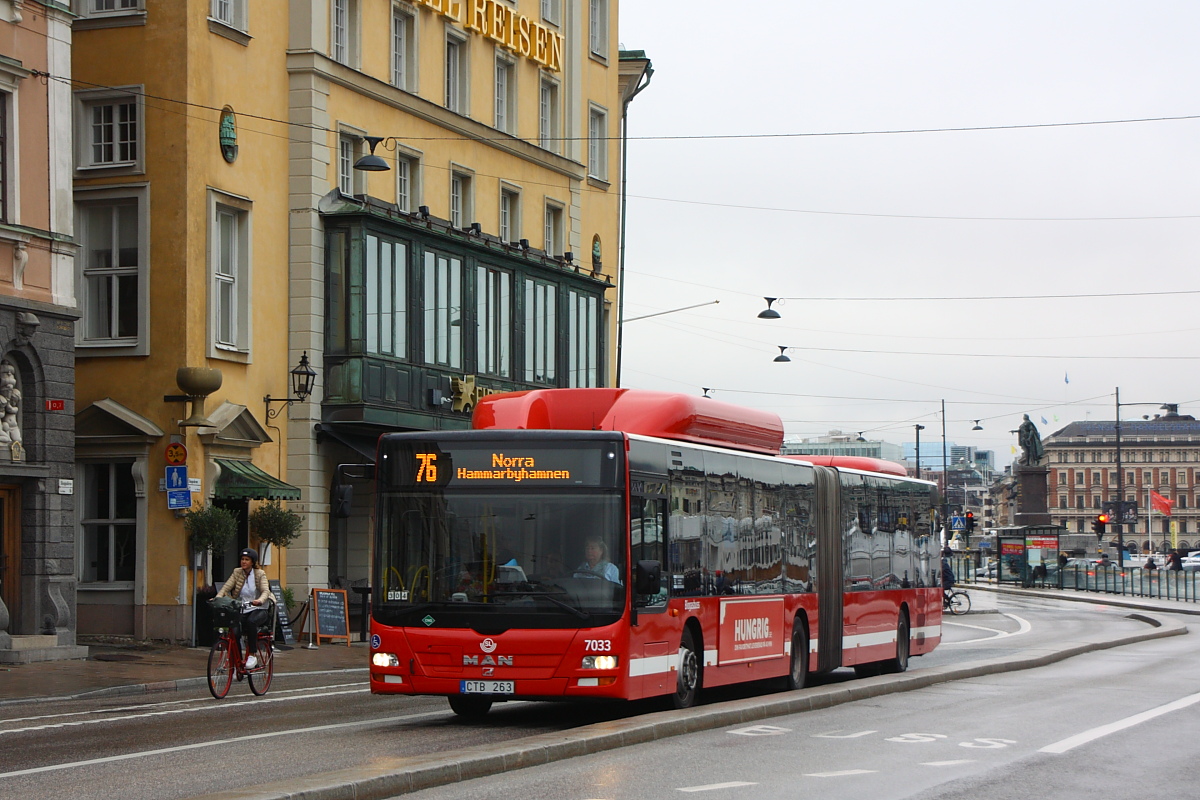 Stockholm, MAN A23 Lion's City GL NG313 CNG # 7033