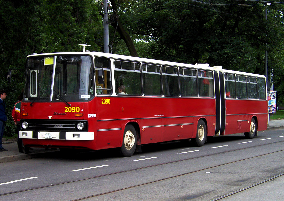 Brno, Ikarus 280.08 č. 2090