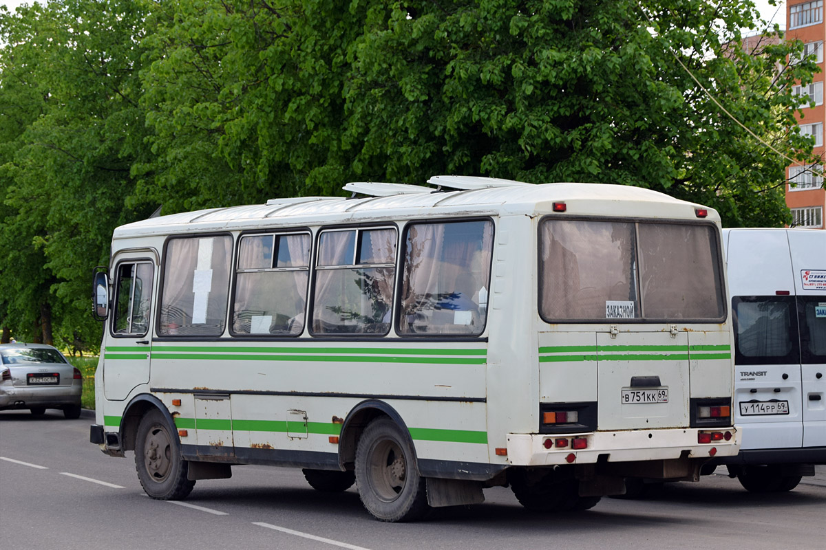 Udomlya, PAZ-3205-110 (32050R) nr. В 751 КК 69