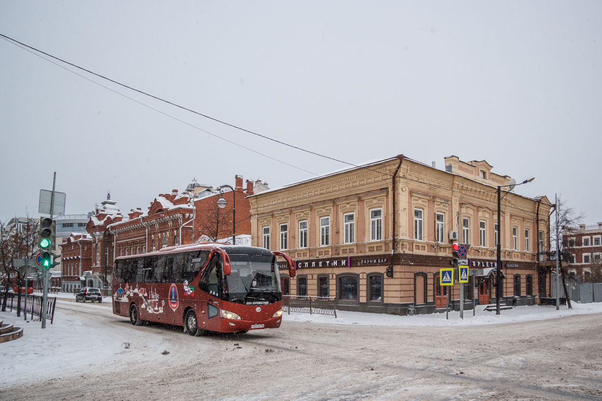 Kazan, Yutong ZK6119HA # Р 037 РР 116