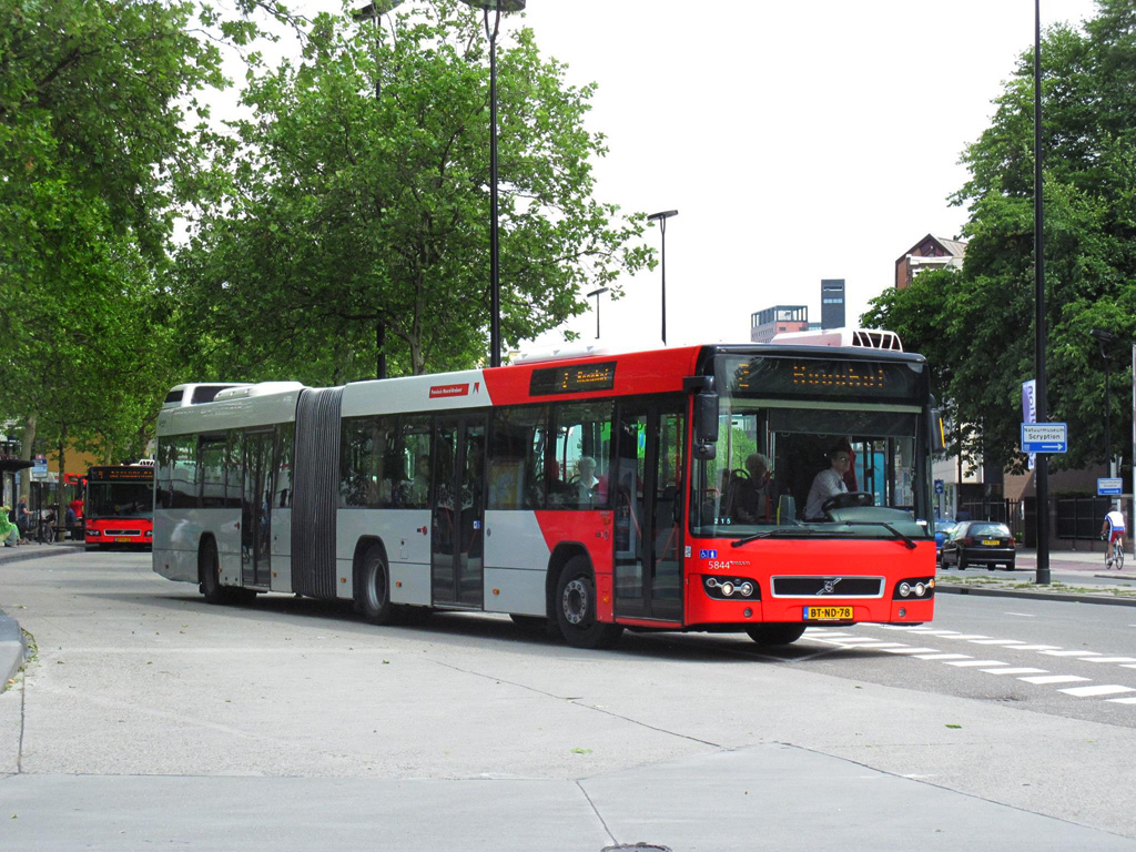 Tilburg, Volvo 7700A No. 5844