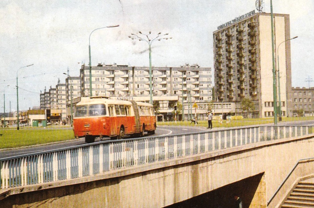 Katowice, Jelcz 021 č. 412