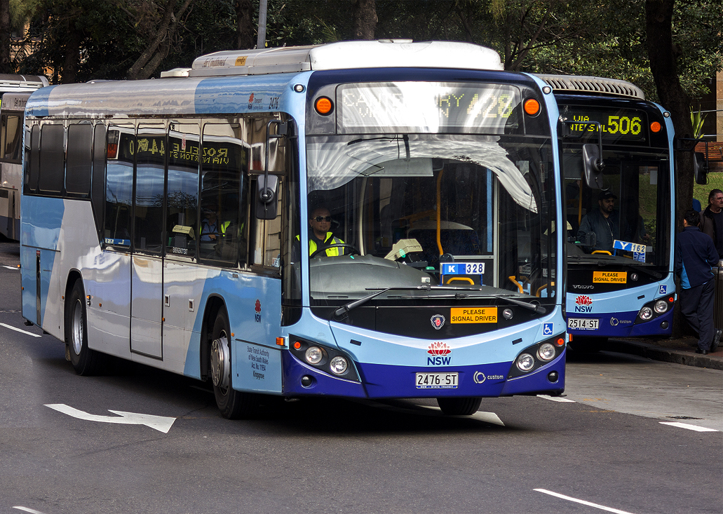 Sydney, Custom Coaches CB80 nr. 2476