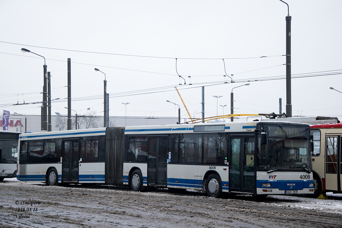 Vilnius, MAN A23 NG313 # 4009