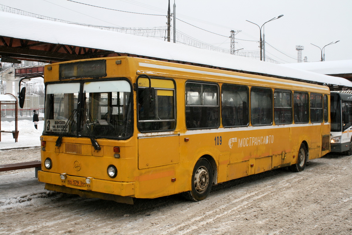 Serpukhov, LiAZ-5256.25-11 č. 109