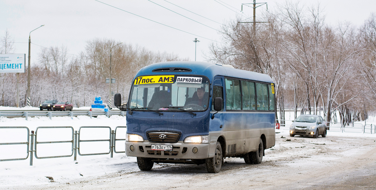 Chelyabinsk, Hyundai County Deluxe č. Р 763 ЕУ 174