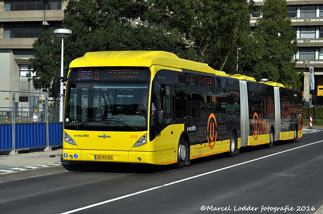 Utrecht, Van Hool New AGG300 # 4216