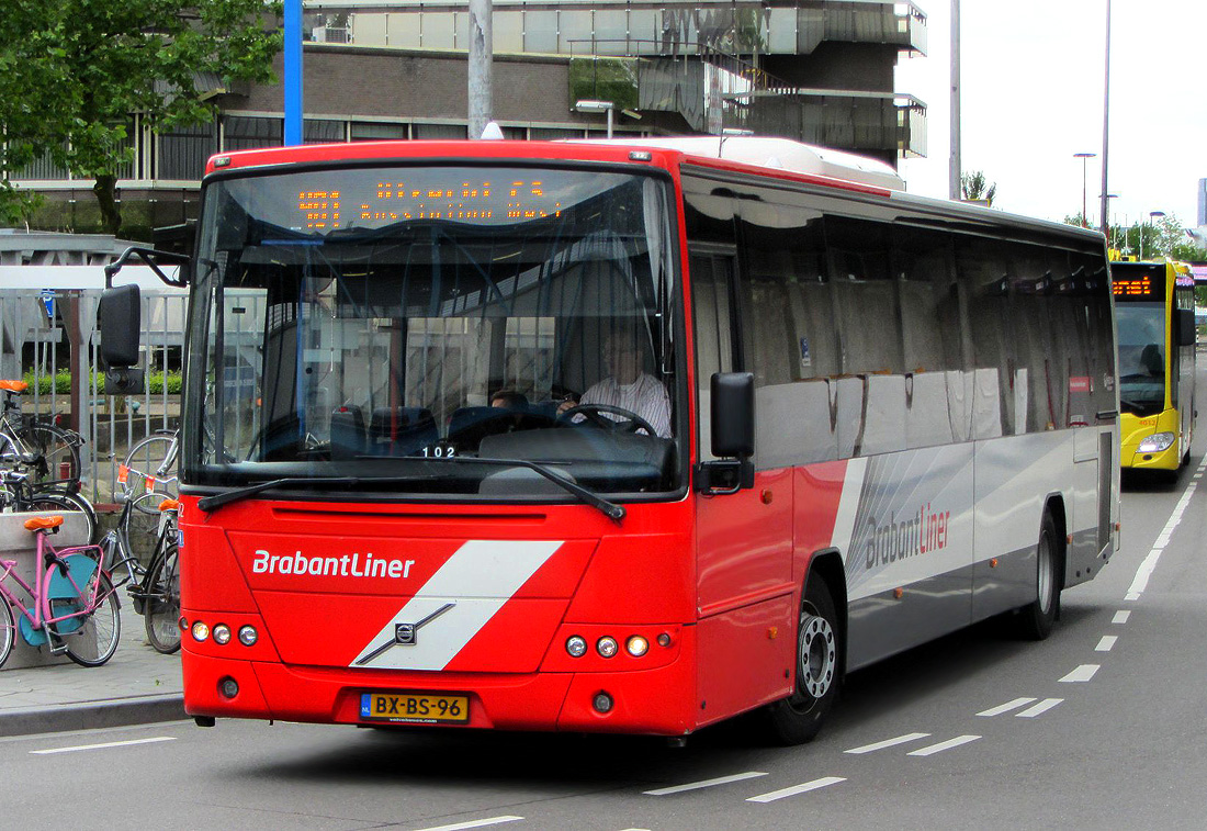 Breda, Volvo 8700LE # 5882