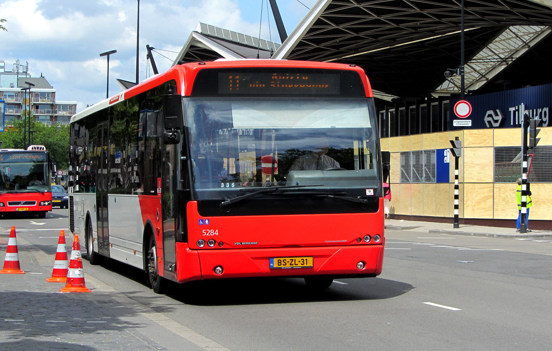 Tilburg, VDL Berkhof Ambassador 200 (ALE-120) # 5284