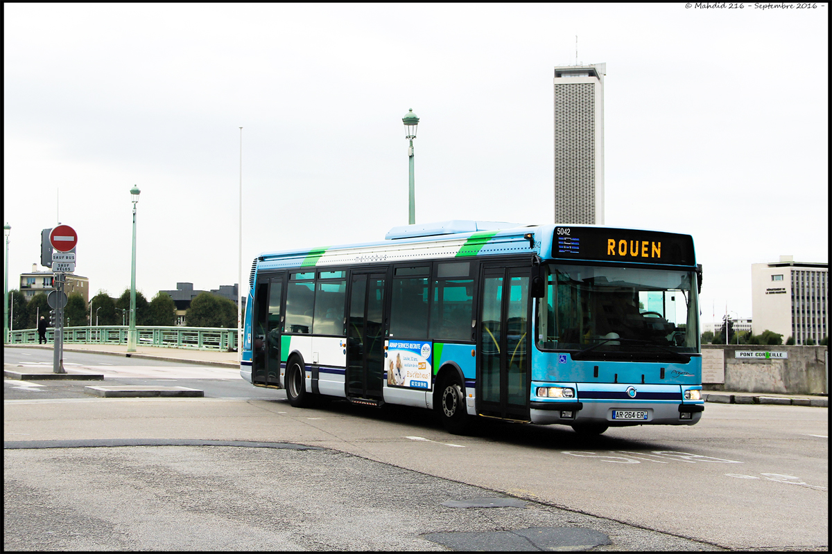 Rouen, Irisbus Agora S № 5042