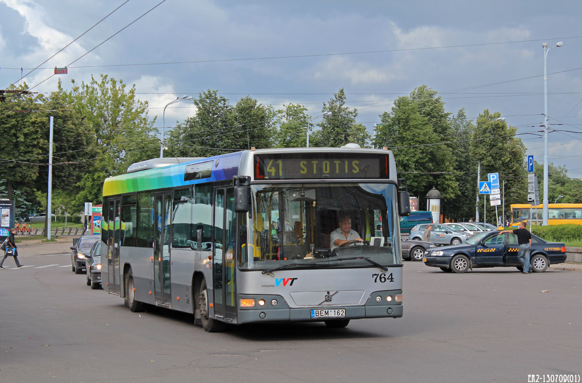 Vilnius, Volvo 7700 # 764