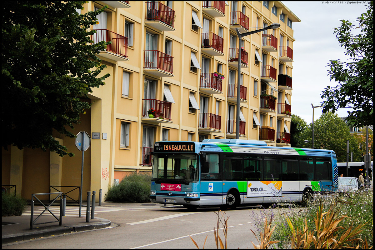 Rouen, Irisbus Agora S # 5050