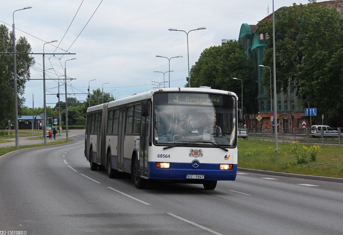 Riga, Mercedes-Benz O345 G nr. 68564